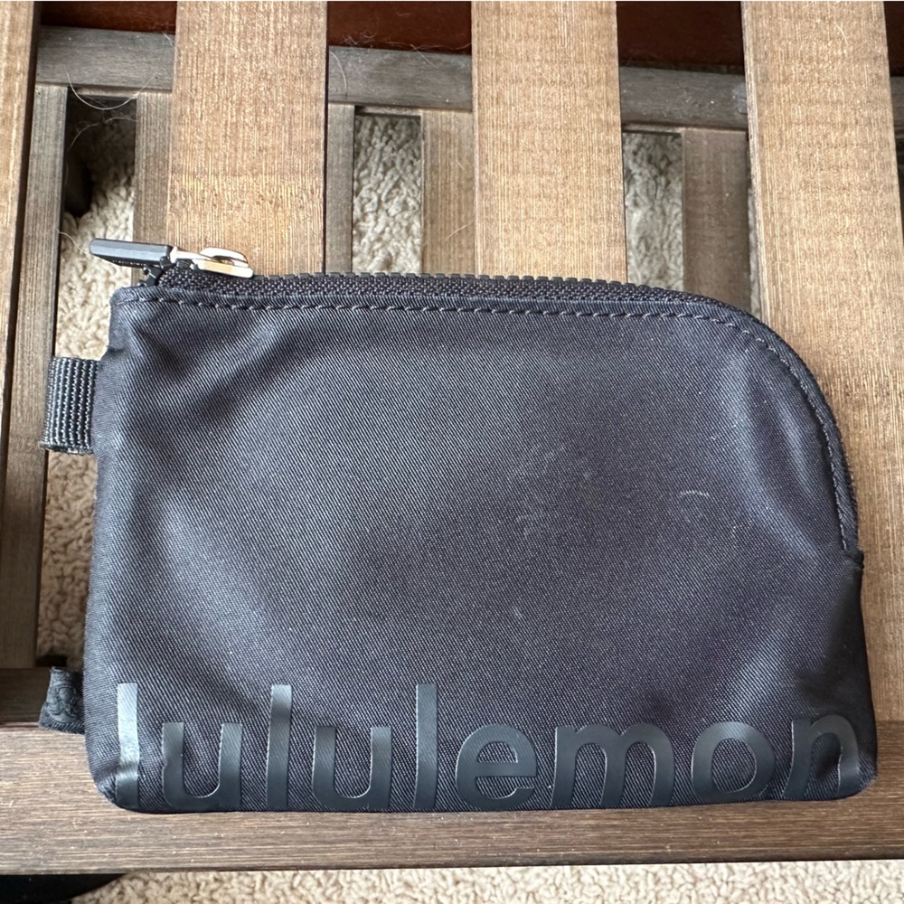 NOT AVAILIABLE Lululemon Athletica clippable card pouch